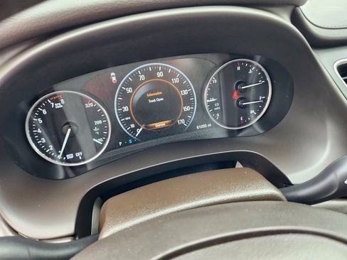 Used 2018 Buick LaCrosse Premium w/ Driver Confidence Package #2 image 19