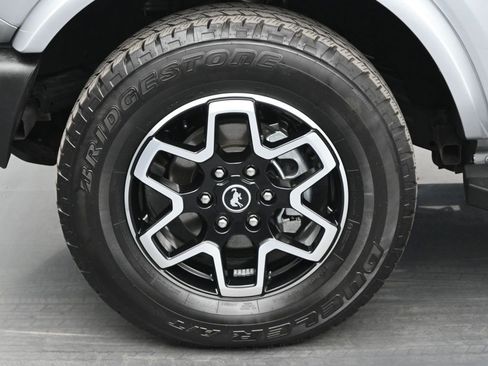 Certified 2021 Ford Bronco Outer Banks image 28