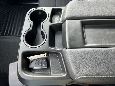 Used 2025 Chevrolet Silverado 3500 LT image 31