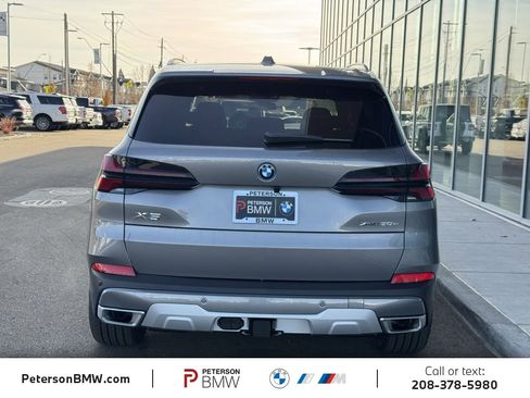 New 2026 BMW X5 xDrive50e image 5