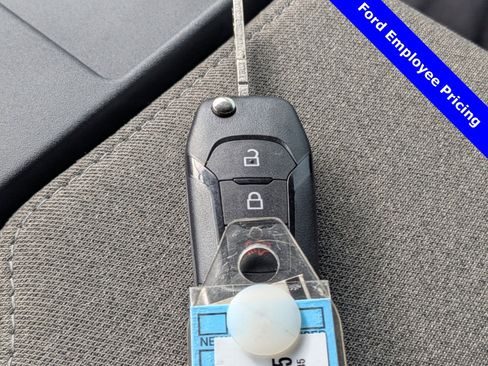 New 2025 Ford F150 XLT w/ Equipment Group 301A Standard image 59