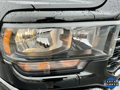 Used 2024 RAM 3500 Big Horn w/ Night Edition image 8