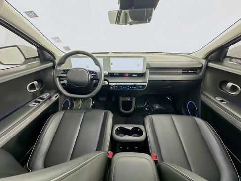 Used 2024 Hyundai Ioniq 5 Limited image 10