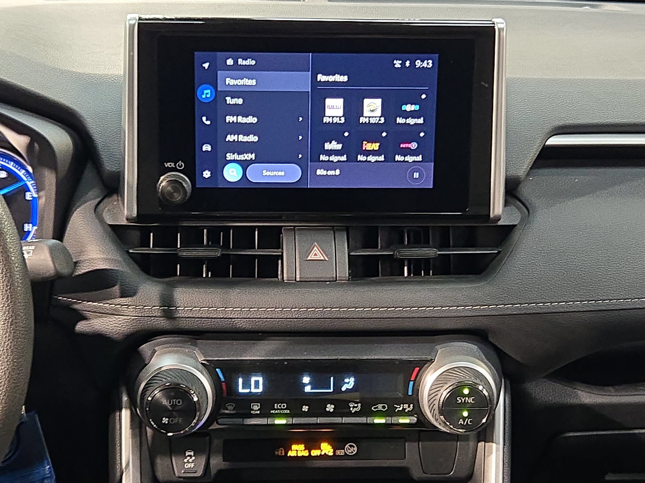 Certified 2024 Toyota RAV4 LE AWD/4WD image 16
