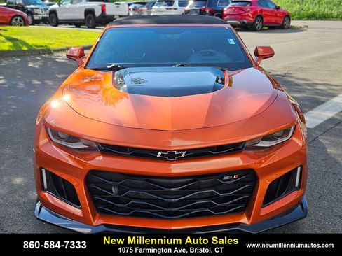 Used 2022 Chevrolet Camaro ZL1 image 8