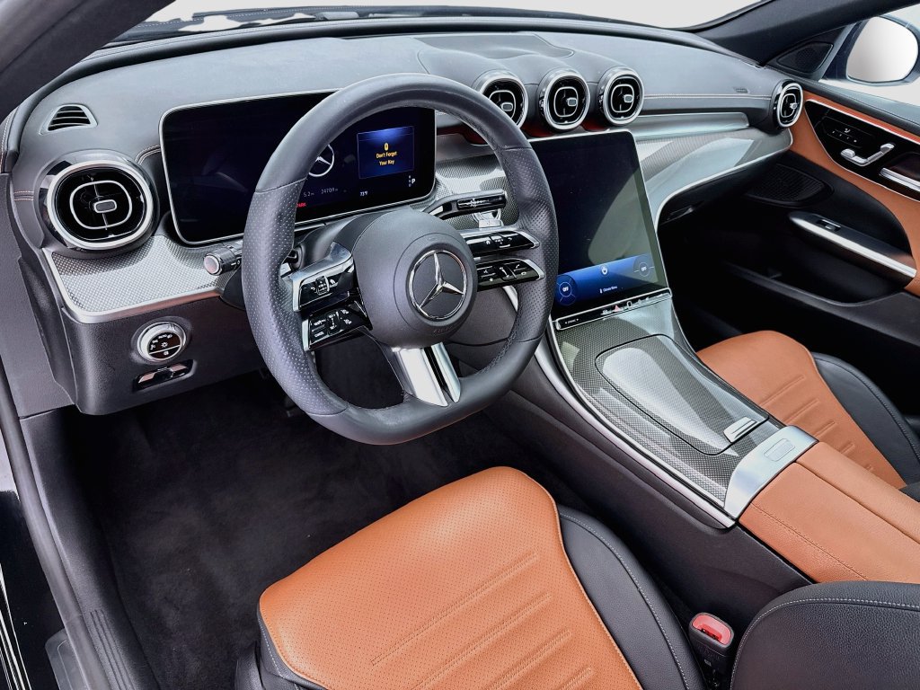 Used 2022 Mercedes-Benz C 300 Sedan image 9