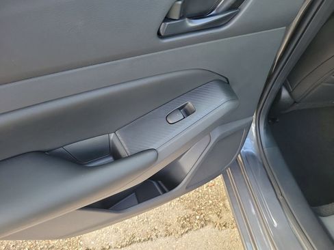 Certified 2025 Nissan Altima 2.5 S image 12