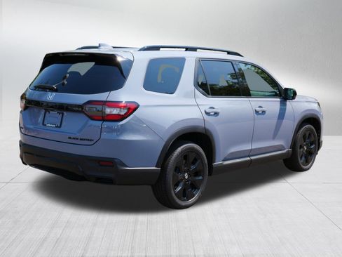 Certified 2026 Honda Pilot Black Edition image 7