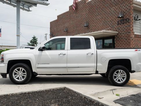 Used 2018 Chevrolet Silverado 1500 LTZ Z71 w/ LTZ Plus Package AWD/4WD image 3