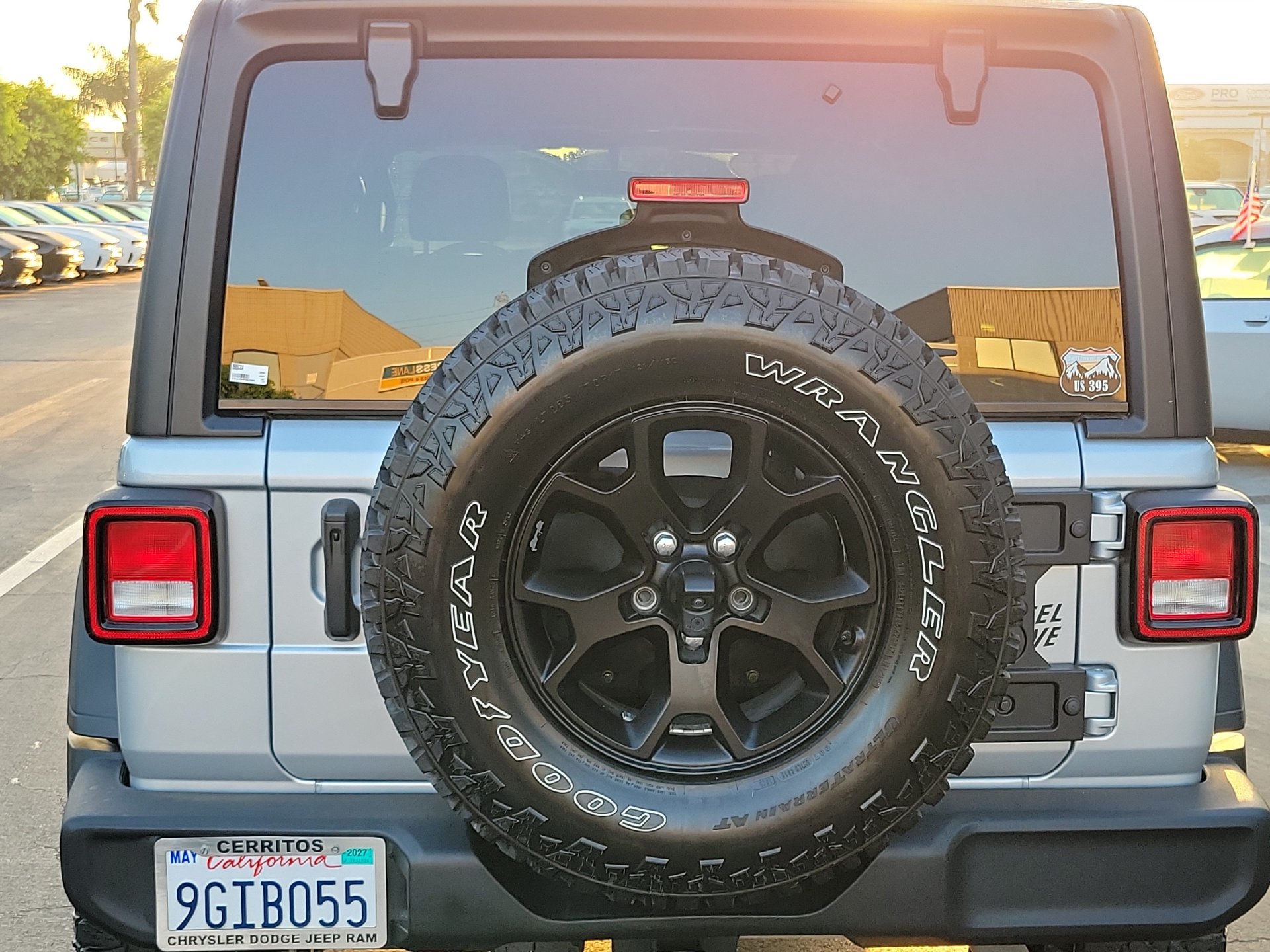 Certified 2023 Jeep Wrangler Unlimited Sport AWD/4WD image 3