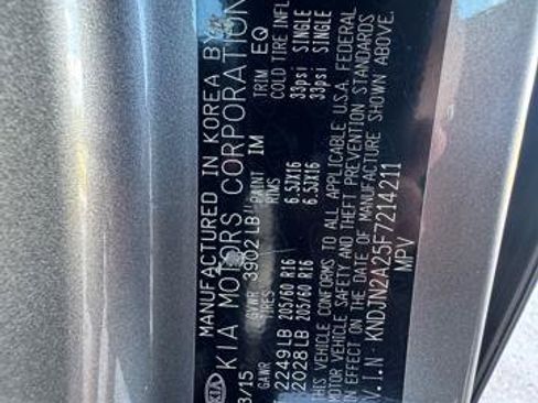 Used 2015 Kia Soul FWD image 13