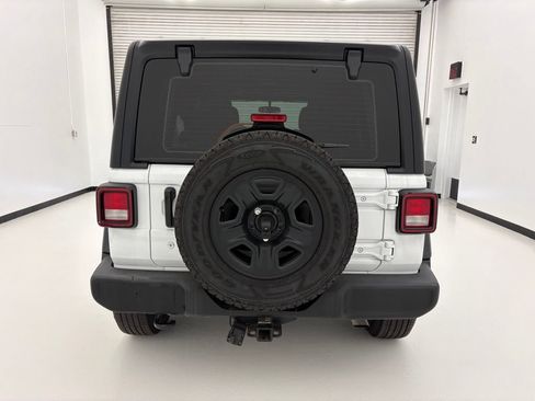 Used 2023 Jeep Wrangler Unlimited Sport AWD/4WD image 15