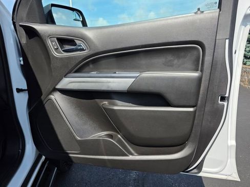 Used 2016 Chevrolet Colorado LT w/ Luxury Package, Chrome AWD/4WD image 24