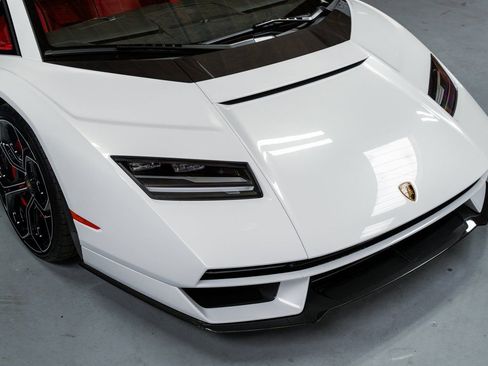 Used 2022 Lamborghini Aventador Countach AWD/4WD image 11