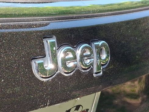 Used 2024 Jeep Compass Limited AWD/4WD image 31