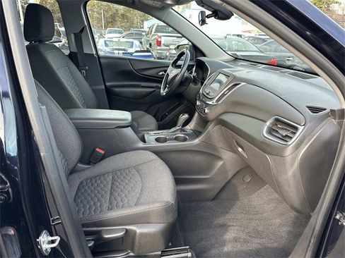 Used 2021 Chevrolet Equinox LT image 10