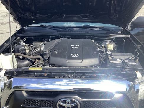 Used 2014 Toyota Tacoma 4x4 Access Cab V6 w/ SR5 Package image 17