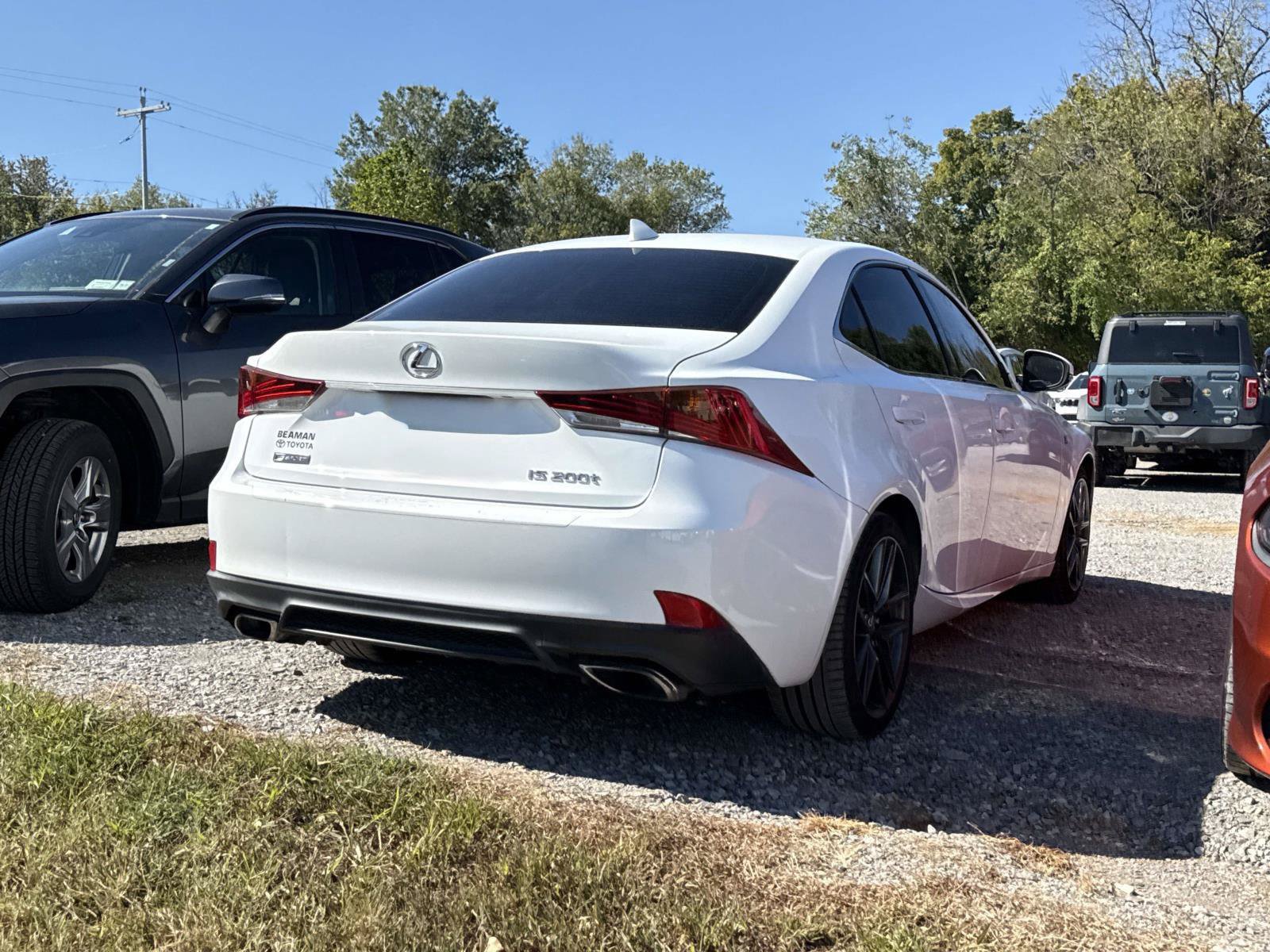 Used 2017 Lexus IS 200t F Sport w/ F Sport Package RWD image 4
