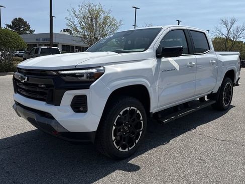 New 2026 Chevrolet Colorado Z71 w/ Technology Package AWD/4WD image 7