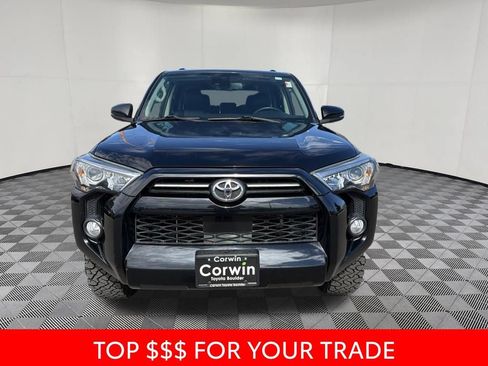 Used 2020 Toyota 4Runner SR5 Premium w/ Moonroof Package AWD/4WD image 2