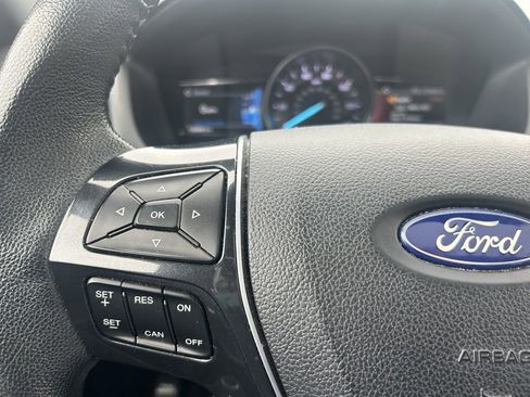 Used 2018 Ford Explorer Limited image 18
