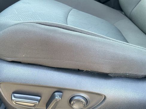 Used 2023 Toyota RAV4 XLE image 22