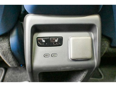 New 2026 Cadillac Optiq Luxury 2 image 14