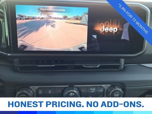 New 2026 Jeep Gladiator Sport image 9