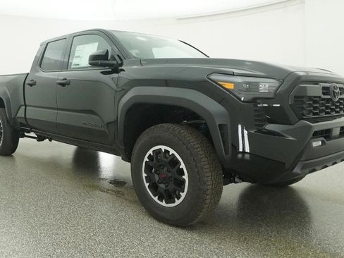 New 2026 Toyota Tacoma TRD Off-Road AWD/4WD image 96