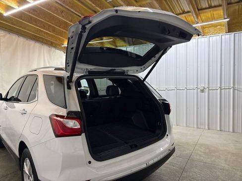 Used 2021 Chevrolet Equinox Premier FWD image 10