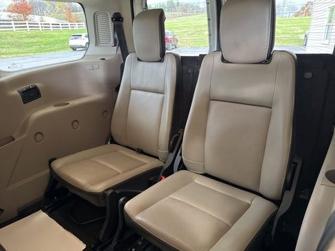 Used 2014 Ford Transit Connect XLT image 32