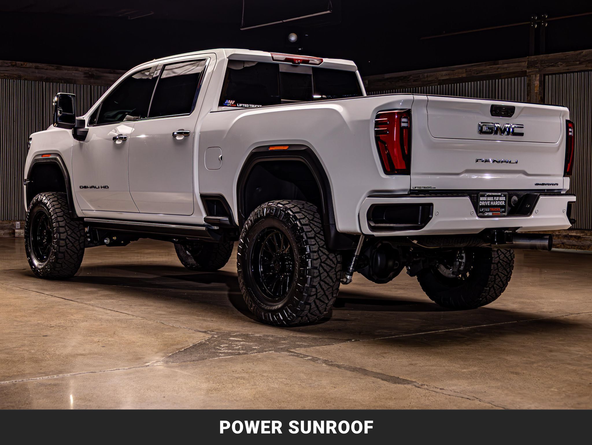Used 2025 GMC Sierra 2500 Denali w/ Denali Reserve Package AWD/4WD image 7