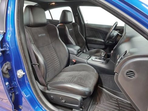 Used 2022 Dodge Charger R/T w/ Daytona Edition Group image 35