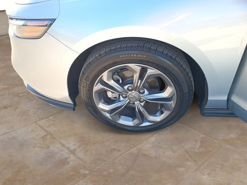 Used 2024 Honda Accord EX image 25