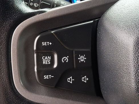 Used 2023 Ford Bronco Badlands image 21