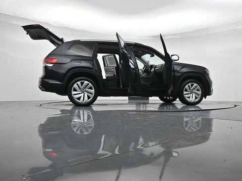 Used 2021 Volkswagen Atlas SEL FWD image 54
