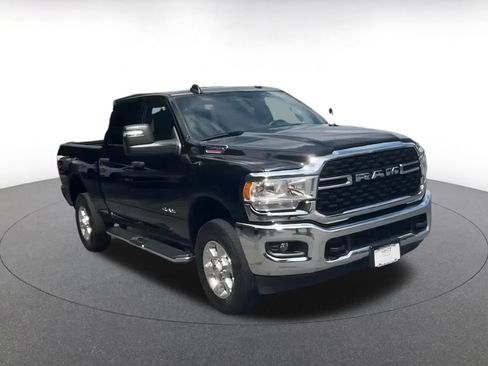 Used 2024 RAM 2500 Big Horn w/ Bed Utility Group image 2