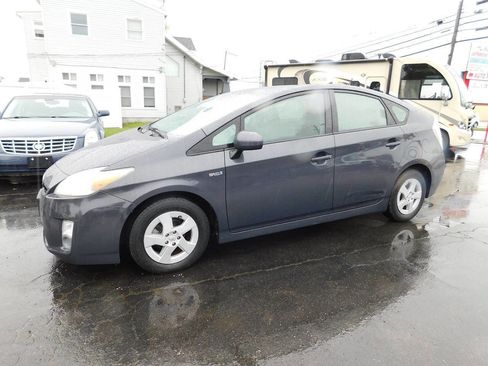 Used 2010 Toyota Prius Three FWD image 4