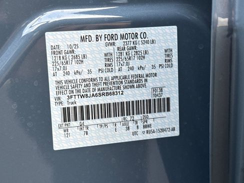 New 2025 Ford Maverick XLT w/ XLT Luxury Package image 23