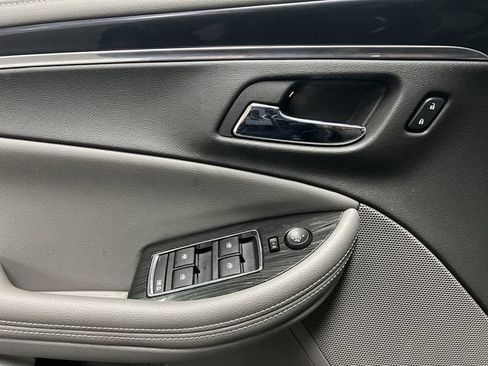 Certified 2019 Chevrolet Impala LS FWD image 22