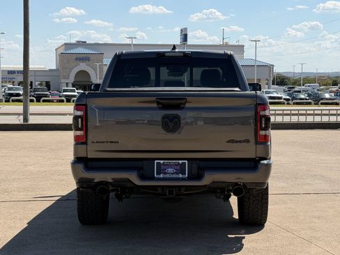 Used 2024 RAM 1500 Limited AWD/4WD image 5