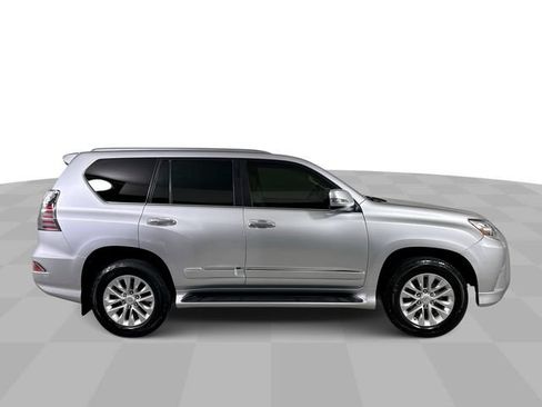 Used 2019 Lexus GX 460 Premium w/ Premium Package AWD/4WD image 9