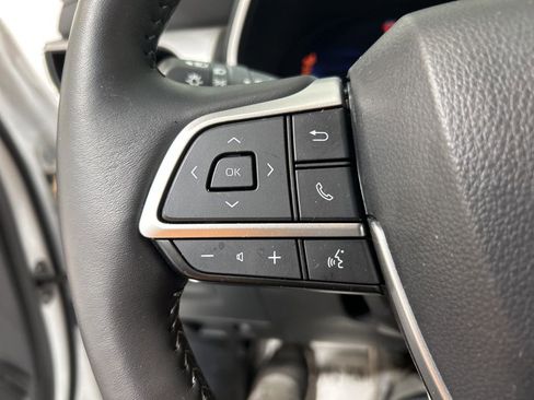 Used 2025 Toyota Highlander Platinum image 25