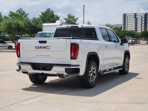 Used 2025 GMC Sierra 1500 SLT AWD/4WD image 5