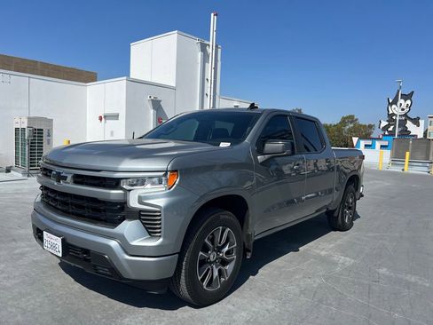Used 2025 Chevrolet Silverado 1500 RST RWD image 1