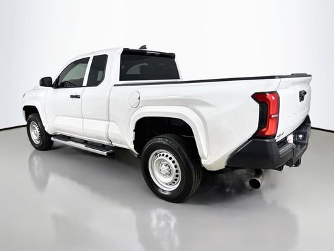Certified 2025 Toyota Tacoma SR w/ Towing Package AWD/4WD image 6