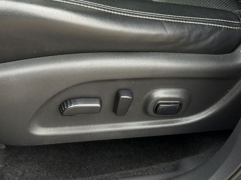 Used 2017 Nissan Murano Platinum w/ Platinum Technology Package FWD image 27