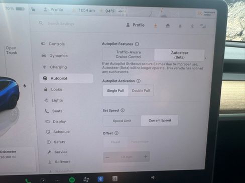 Used 2023 Tesla Model Y 2WD image 39