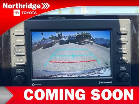 Used 2021 Toyota RAV4 XLE Premium w/ Carpet Mat Package (TMS) FWD image 9
