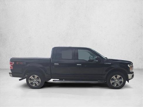 Used 2018 Ford F150 XLT w/ Equipment Group 302A Luxury AWD/4WD image 4